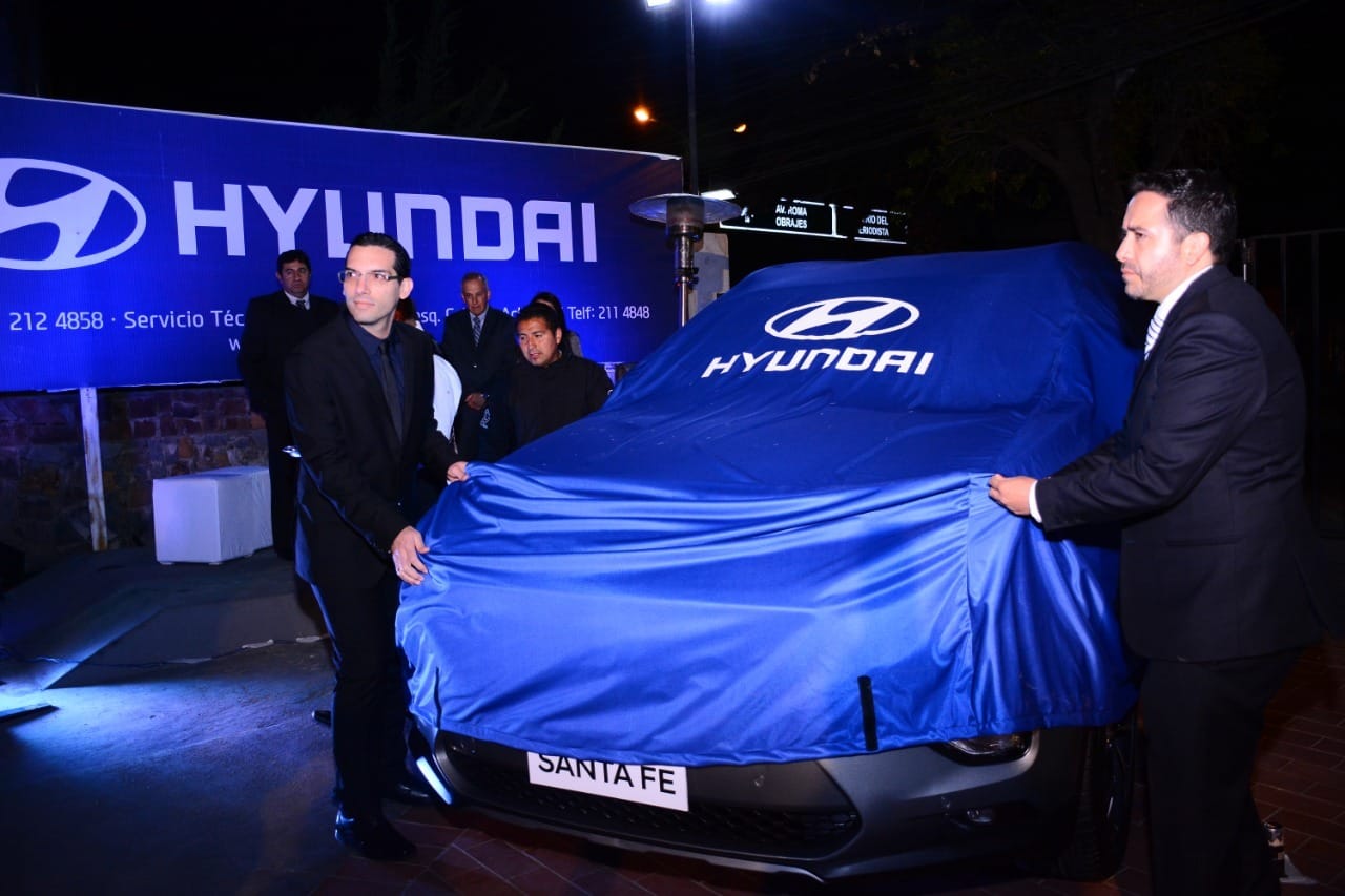 Carmax lanza la nueva Hyundai Santa Fe con tecnología que brinda