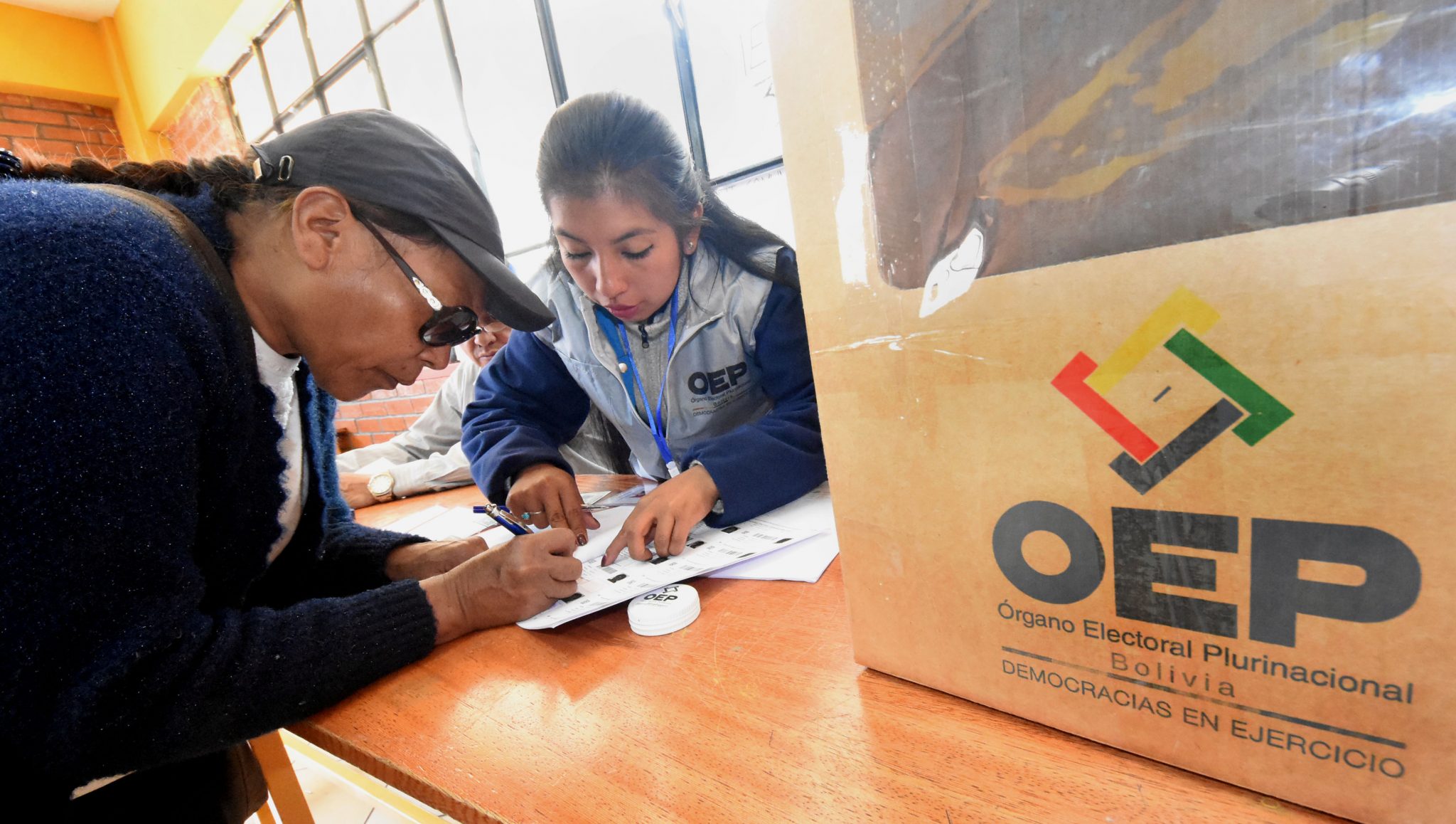 Campaña electoral en cuenta regresiva con el MAS primero en Bolivia