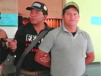 Policía