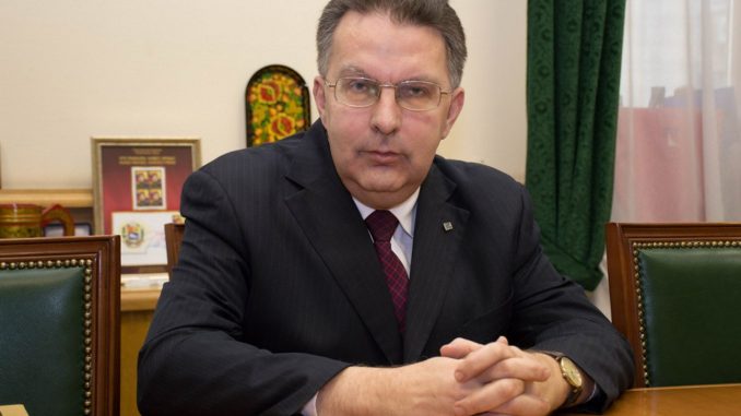Alexander Schetinin1
