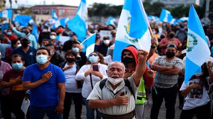 Guatemala-Protesta-1