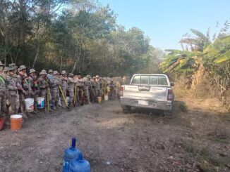 Militares se movilizan para mitigar incendios en Yacuiba
