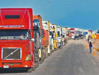 Transporte pesado denuncian paros