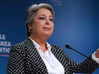 Chile ministra
