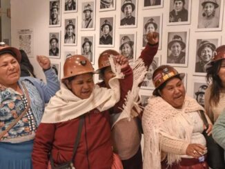 Mujeres BOLIVIA
